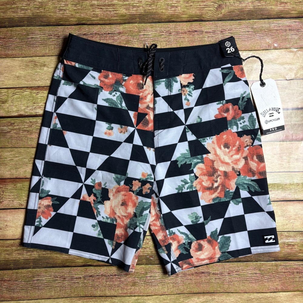 NWT Billabon Sundays Pro performance boardshorts